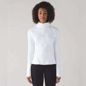 Lululemon lightly jacket in white size 6